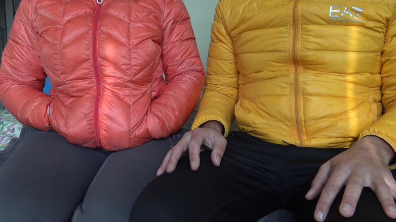 Stepmom Susan: Older Stepmom Gives Virgin Stepson First Handjob of His Life.