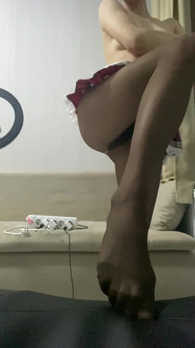 Sweet Teen Girl in Tights and Skirt (Teen Step)
