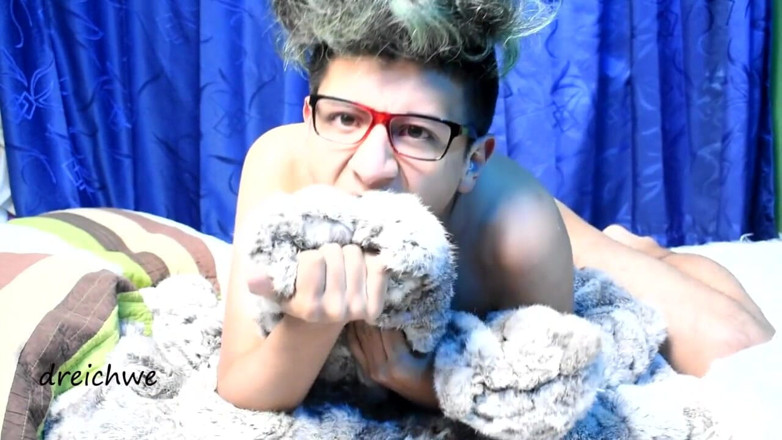 Dreichwe: Delicious wool hairs from my cock with cum part 2