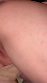 Follada dura de coño apretado hasta el orgasmo para mi hermanastra y semen dentro