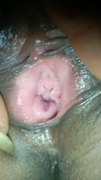 보지를 빨아