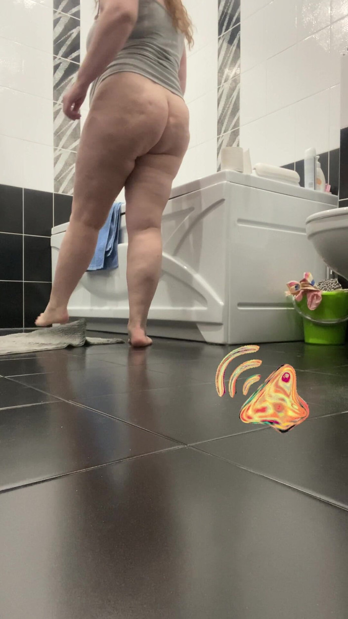 VikkiGeorgia: Máma s kalhotkami dole