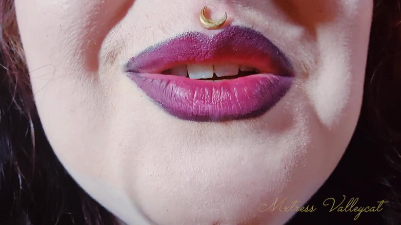 Mxtress Valleycat: Goddex Chomp gergasi