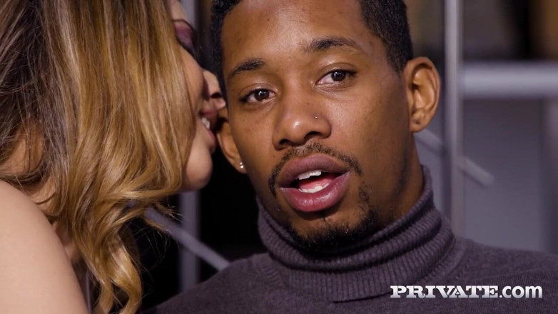 PrivateBlack: Bella rico versucht reyes stiefbruder zu einem interracial dreier