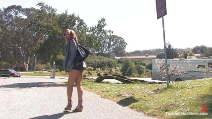 Fucking Machines by Kink: Мелроуз Фокс - дає цій великій дупи шаг