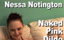 Edge Interactive Publishing: Nessa Notington naakt, roze, dildo