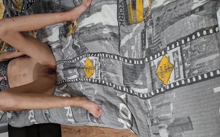 Wet Pussy Fuck: Облизування пизди збудженої дівчини до справжнього оргазму