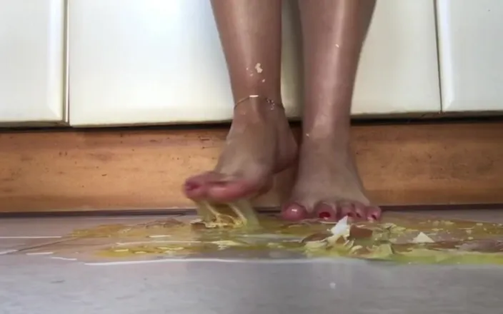 PriyaNaavya: Crushing Eggs with Her Sexy Barefeet