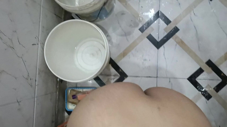 Sexgarl84: Wife Bathroom Sex India
