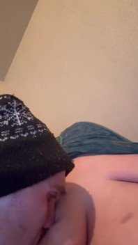 Ich lutsche stiefmutters titten