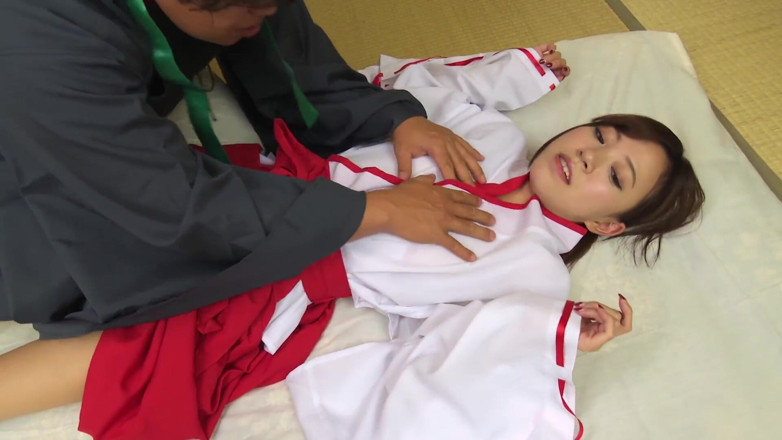 Caribbeancom: Cute teen geisha fucked hard
