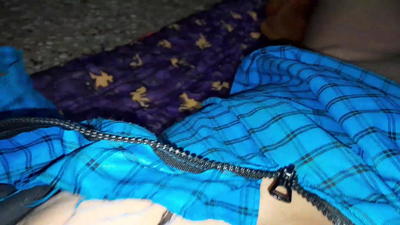 xxxking: Cumnatul m-a făcut să-i călăresc pula și tot sucul din pizda...