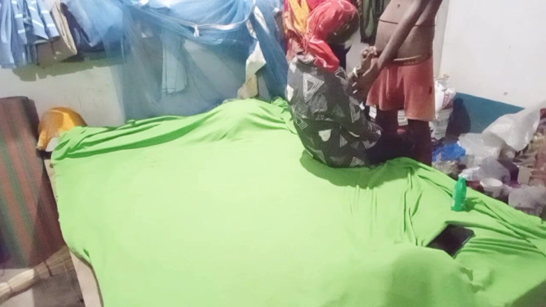 Bengaliauntykichut: Romantik komşusunun baldızı ile ateşli desi