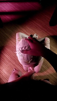 POV에서 두근두근하는 금발 엘프 BDSM