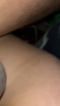 Mijn Vriend Heeft Me Kapotgemaakt En Me Plezier Gegeven Met Zijn Vingers