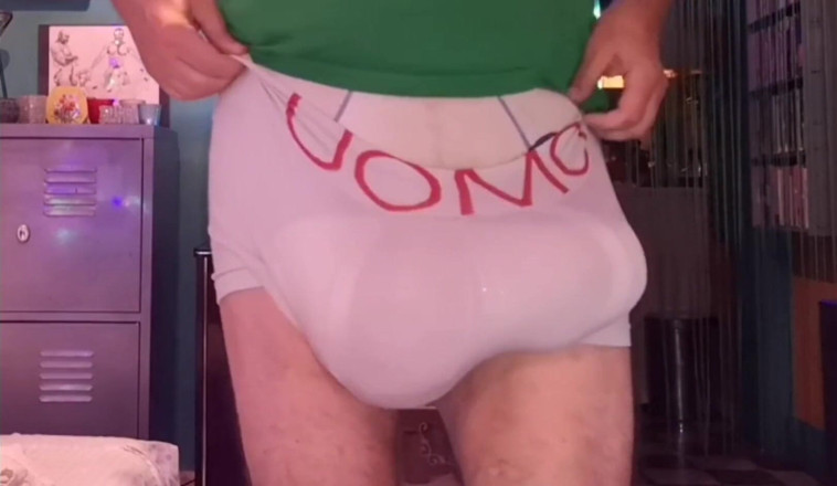 Monster_Meat_: Show nylonového spodního prádla, celé video