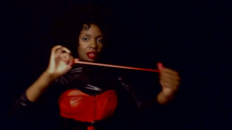 The Goddess Simone: Latex ballons, fetisch-arschanbetung