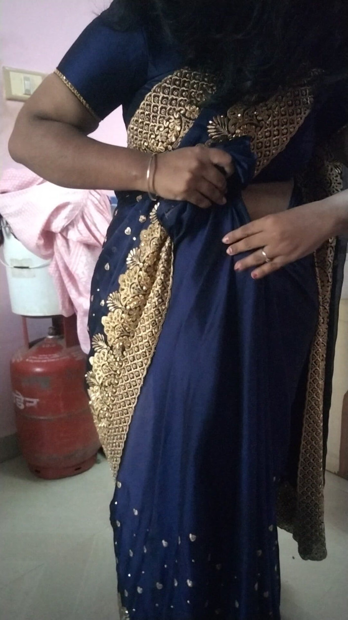 Benita sweety: Seks pasangan panas Salem Tamil di rumah