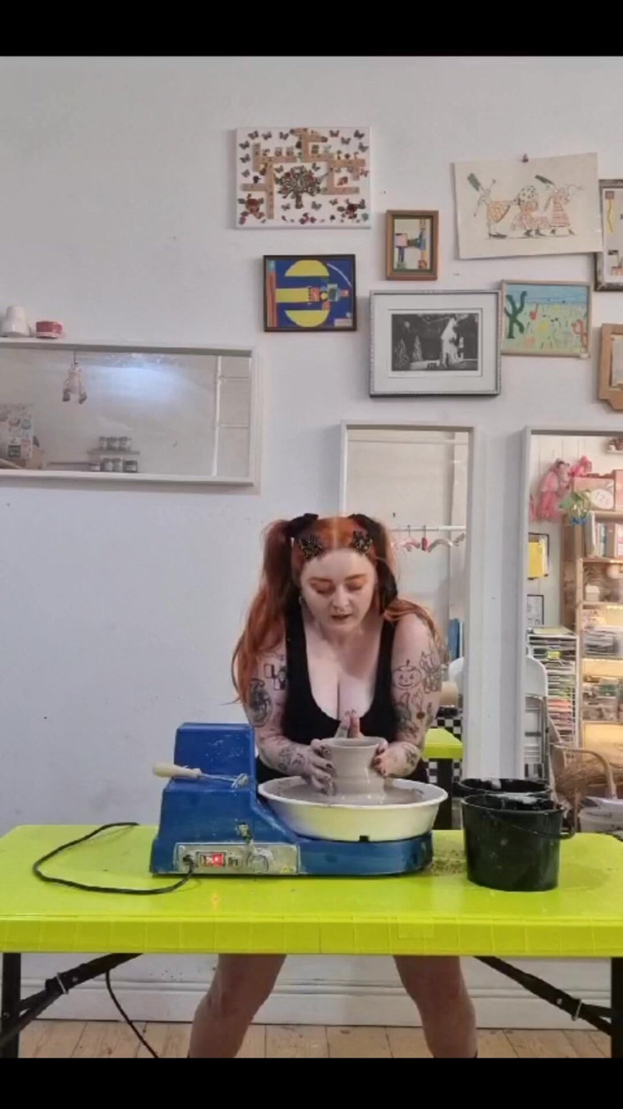 Bunny Royle: Bunny Big Tits Sexy Pottery