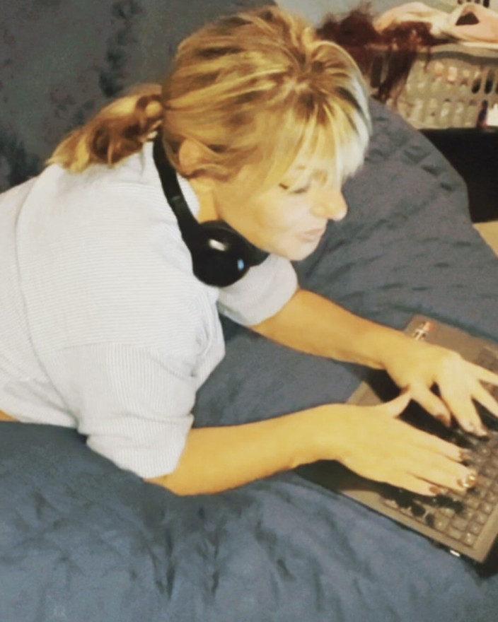 Whitneylane: Tinderdate is gekrompen om mijn seksspeeltjes te zijn