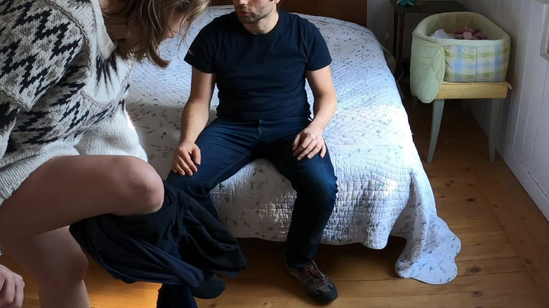 VanessaBoo: 隣人の目の前の窓際で