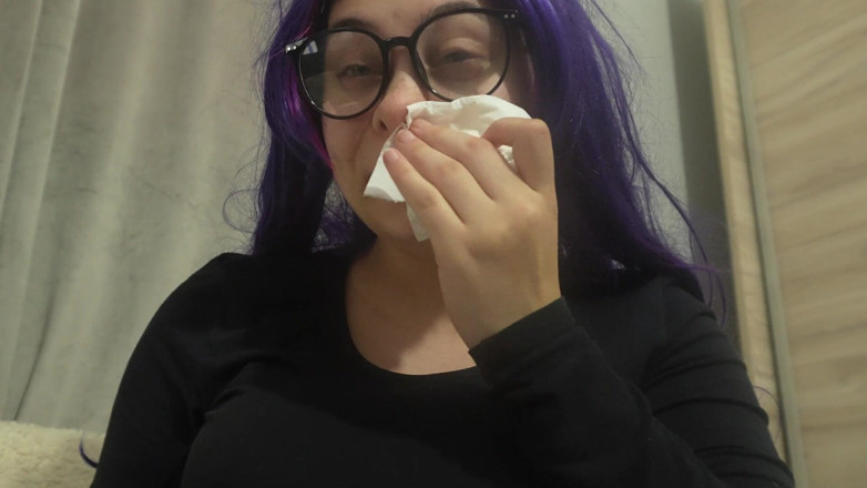 AmayaMori: Bersin dari celana dalam bekasku tapi itu hanya membuatku basah