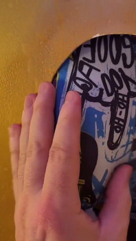 Lång Kuk Med Förhud Vid Gyllene Gloryhole