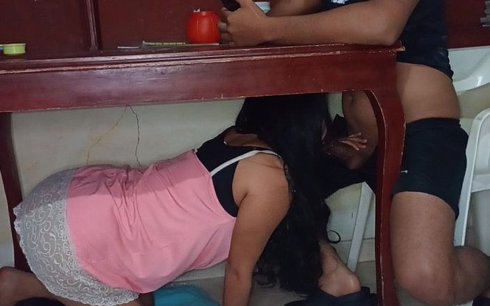 The sexy bride: Người yêu dưới bàn bú cu của tôi mà không...