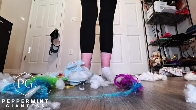 Peppermint Giantess: 67 Giantess in Dirty Socks Slowly Destroys Huge Plushie to...