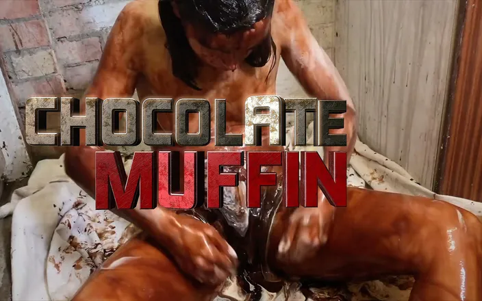 Wamgirlx: Chocolate Muff-in with Cream