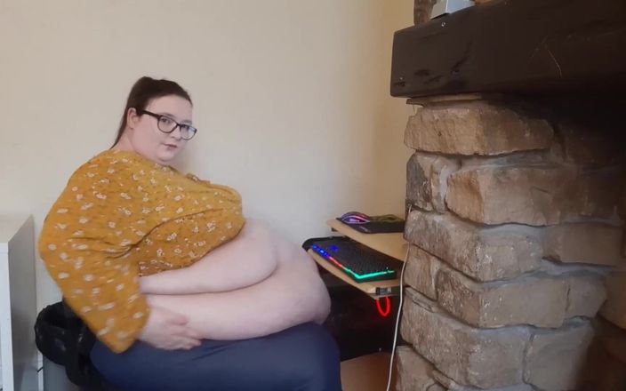 SSBBW Lady Brads: Ser a garota mais gorda no trabalho é uma luta real