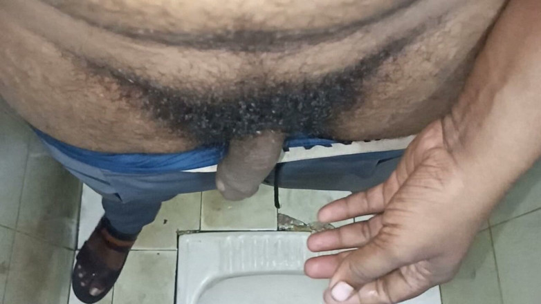 Hungry cliff: Mi novia india lamiendo coño con besos