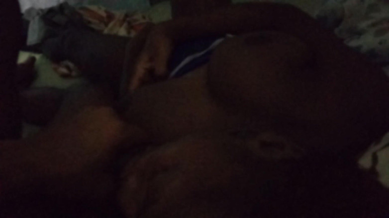 Mastermeat1: Pancutan mani besar dalam mulut eboni untuk menghisap batang lewat...