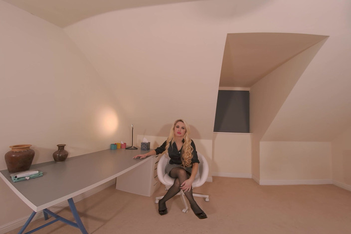 WankitNow VR: Ashley Jay - Wank Distraction