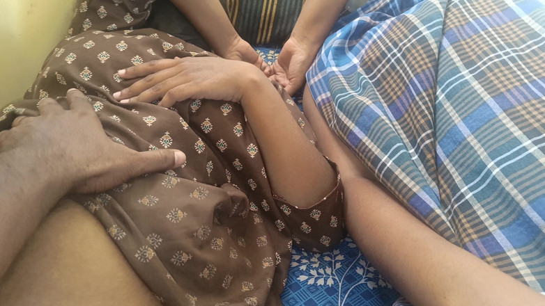 Wonder: Żonata żona i przyrodnia siostra gorące ruchanie z przyrodnim bratem