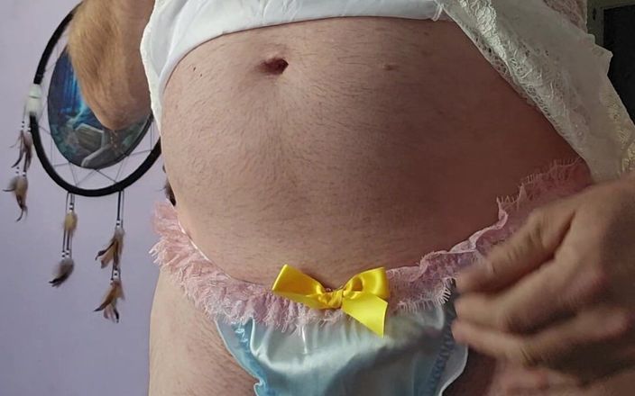 Fantasies in Lingerie: Roztomilé světle modré fluttery saténové kalhotky