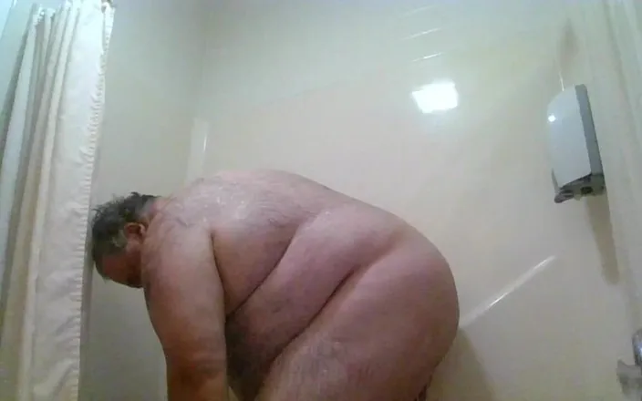 Gaydaddy2021: Shower video