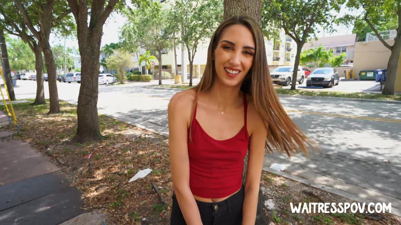 Waitress POV: Waitress POV - Natalia Nix - Merasai Italiana