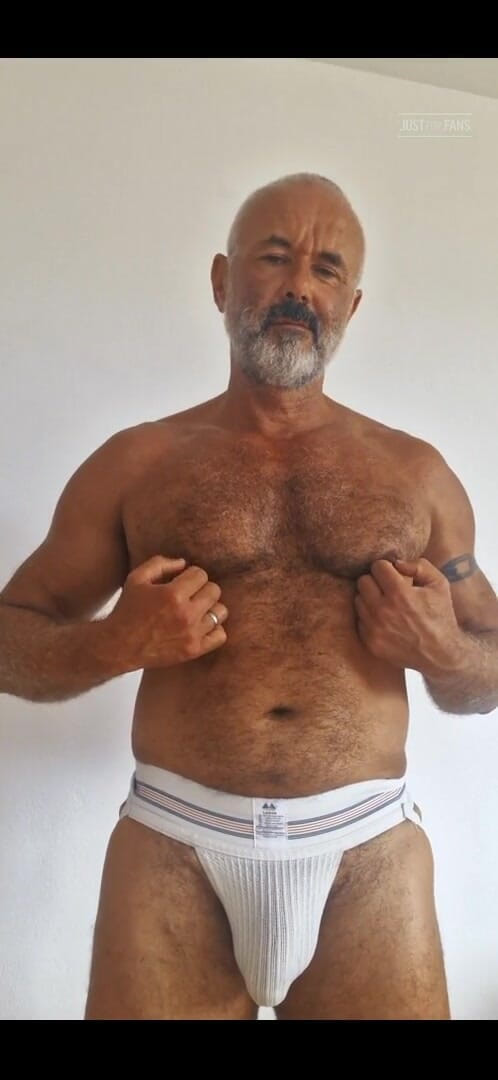 Mike Gross: Comenzando a preparar una nueva polla