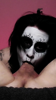 Black Metal Goth Głębokie gardło tak dobre, że dostaje dwa gardła