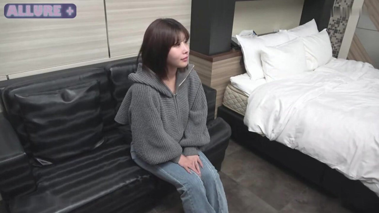 Asian cutie: ถ่ายครั้งแรก - สาวออฟฟิศเซ็กซี่ที่ถูกกักเก็บปล่อยตัว โชว์ส่วนเว้าส่วนโค้งและ reach climax ไม่หยุด