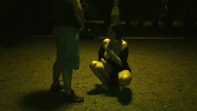 Toilet Mommy: Frumoasă curvă care îmi suge pula în parc