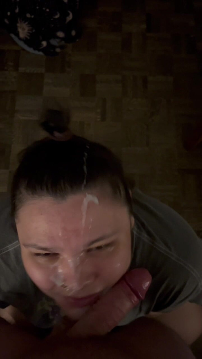 MyPrejacBoyfriend: Mamada amateur casera y facial sin maquillaje