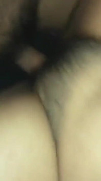 นักกลืนน้ำว่าเชี่ยวชาญ มันทำให้เธอขยะแขยงแต่ก็กลืนทุกหยด