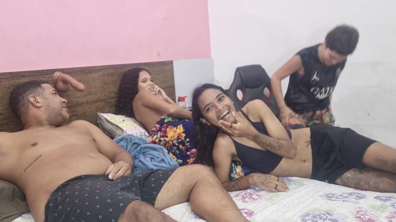 Bebes vagabundas: Sesso di gruppo