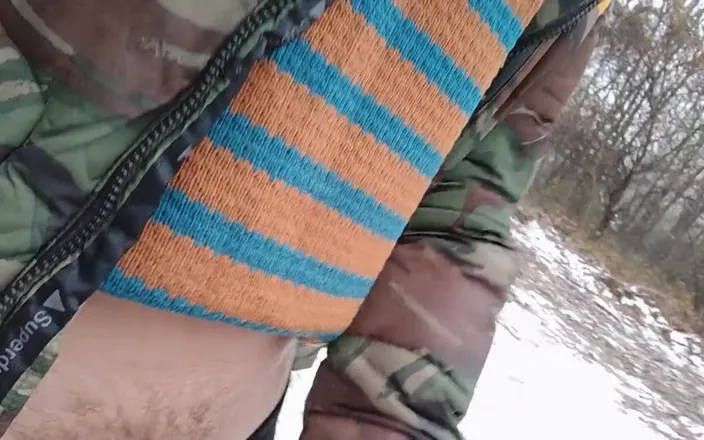 Idmir Sugary: Jerk off in Cold Snowy Land