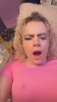 Kalitgirl Used by BBC on a Sex Swing Cumshot Facial
