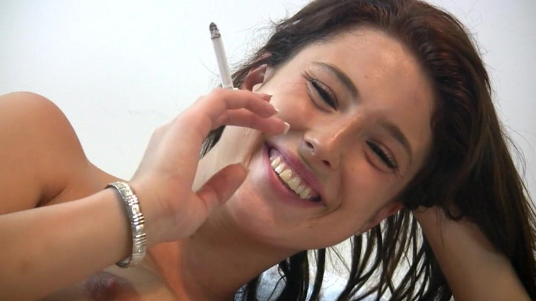 Erotica HD: Stracy Stone fumando
