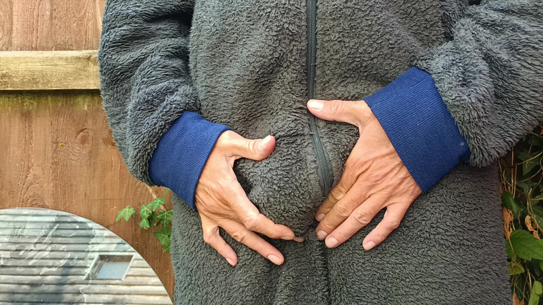 Rockardglans: Velký nesestříhaný penis Edging a Cumming, Venkovní Onesie Wank pro...