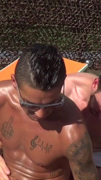 2090 Latino Usado em Jacuzzy por Straight Boy Ao Ar Livre